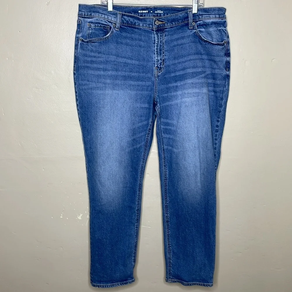 OLD NAVY Blue Jeans Mid Rise BOYFRIEND Medium Wash Skinny Leg 5 Pocket Denim 16